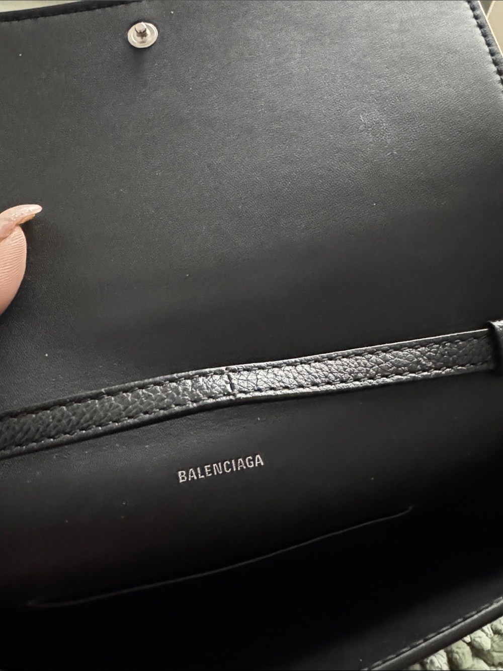 Balenciaga Black Pebbled Leather Crossbody Wallet Bag - Picture 5 of 7